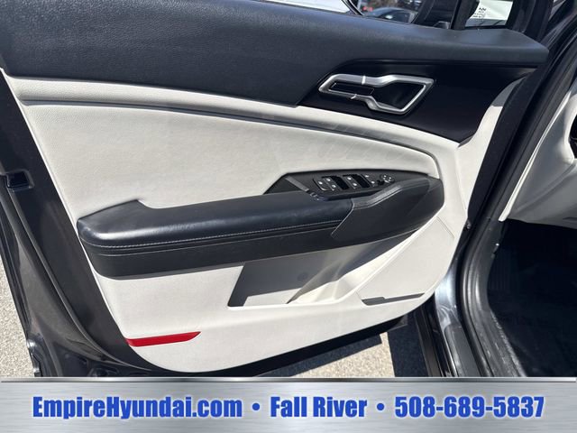 Used 2023 Kia Sportage EX AWD/4WD image 17