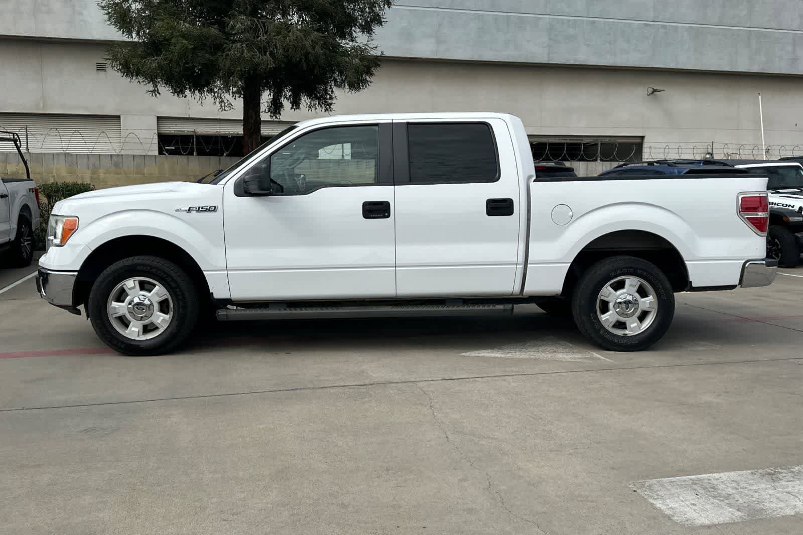 Used 2014 Ford F150 XLT RWD image 6
