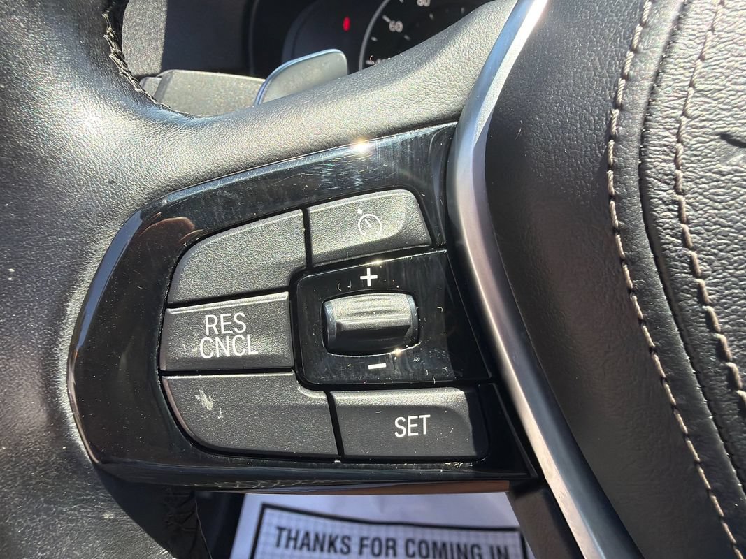 Used 2018 BMW 530e xDrive AWD/4WD image 12
