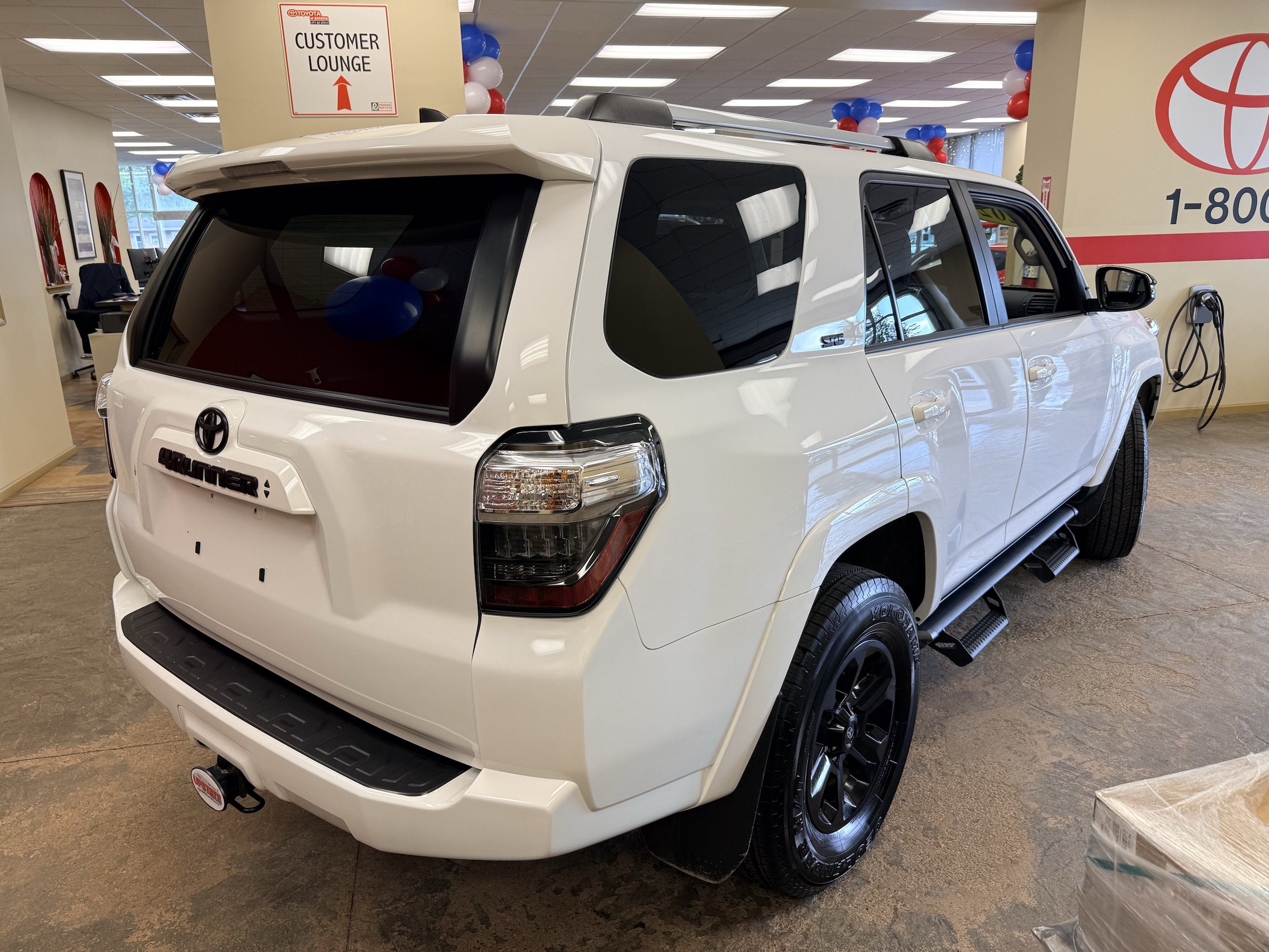 Certified 2024 Toyota 4Runner SR5 Premium w/ Moonroof Package AWD/4WD image 29