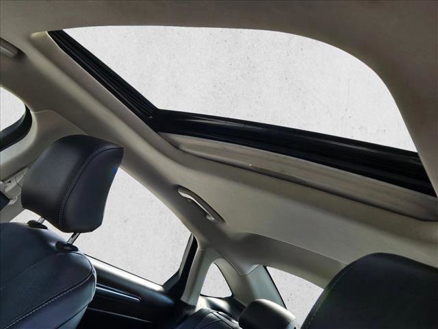 Used 2020 Ford Fusion Titanium image 17