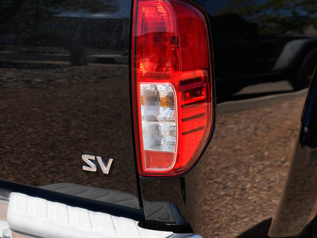 Used 2012 Nissan Frontier SV RWD image 7