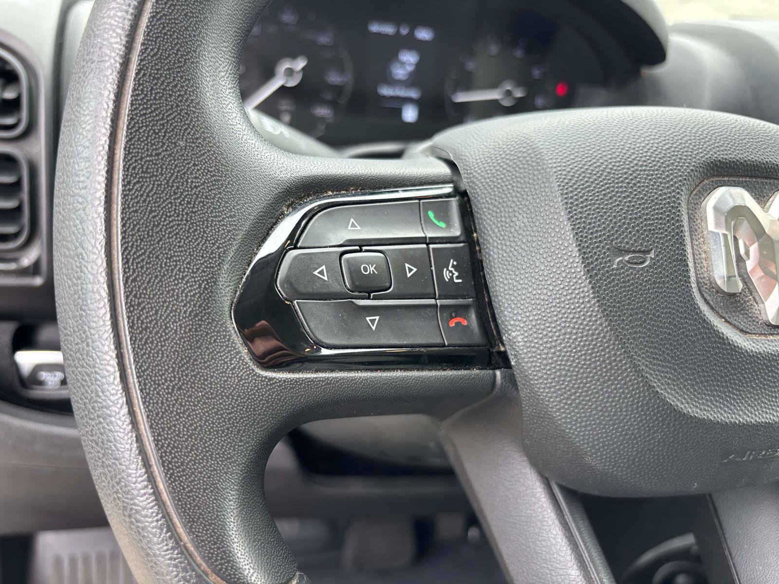 Used 2025 RAM ProMaster 2500 w/ Convenience Group FWD image 14
