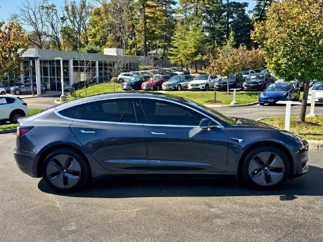 Used 2018 Tesla Model 3 Long Range RWD image 7