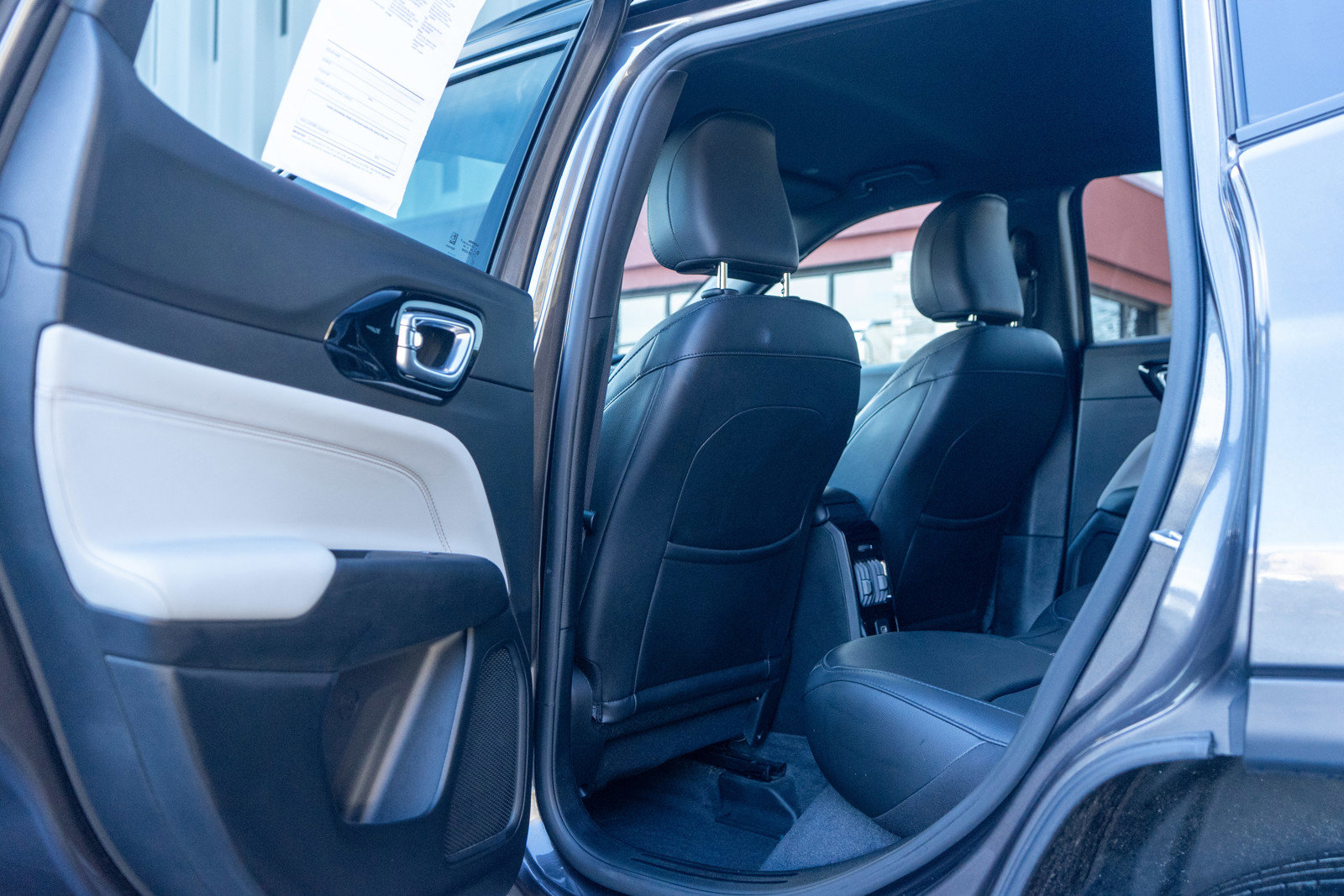 Used 2023 Jeep Compass Limited AWD/4WD image 26
