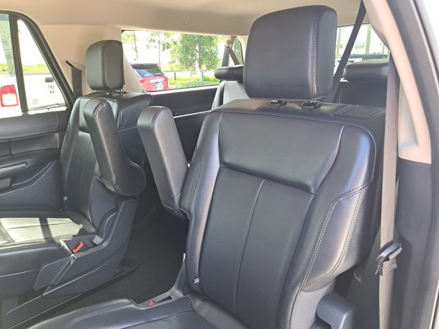 Certified 2024 Ford Expedition Max XLT image 12