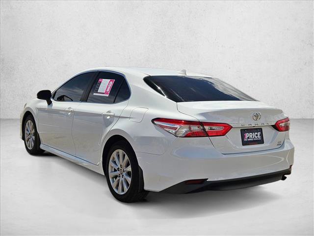 Used 2020 Toyota Camry LE image 8