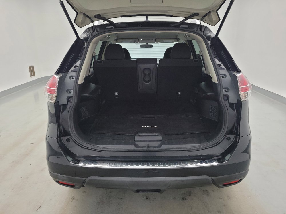 Used 2016 Nissan Rogue SV FWD image 29