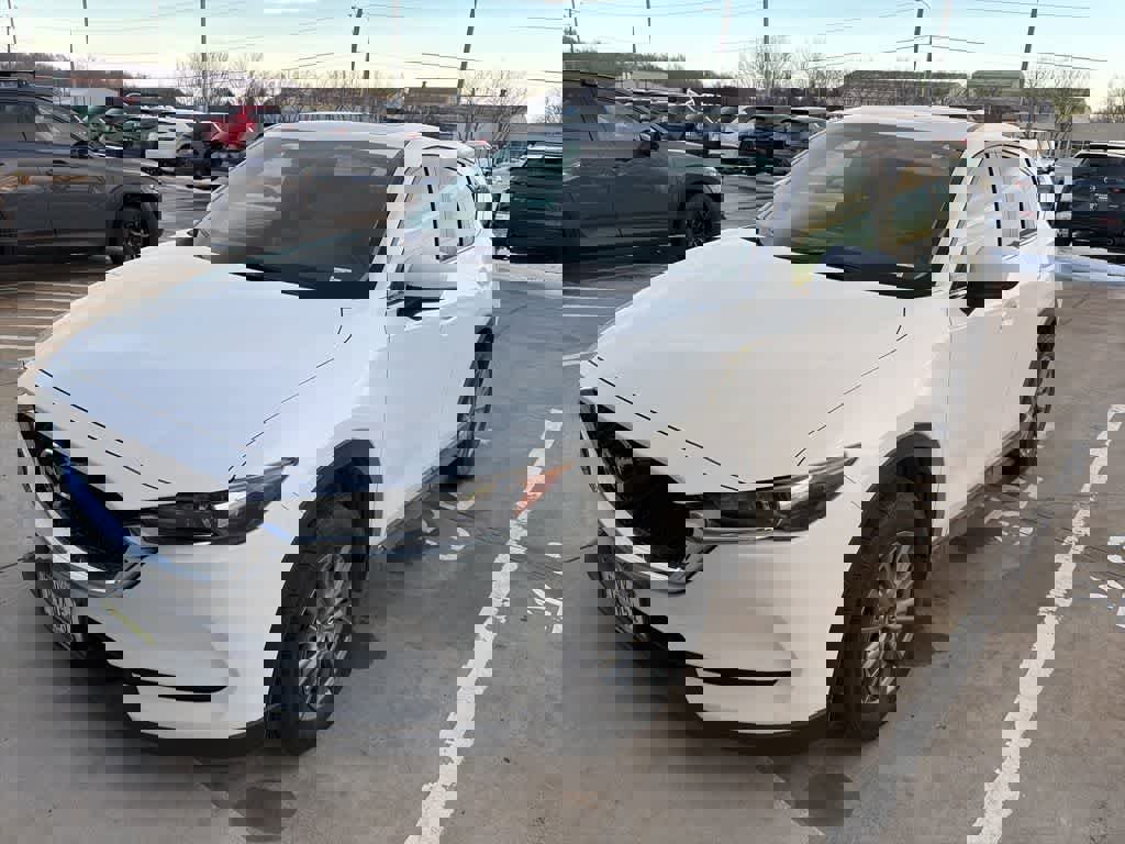 Used 2017 MAZDA CX-5 Touring w/ Preferred Equipment Package image 2