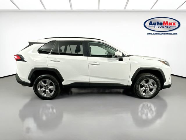 Used 2024 Toyota RAV4 XLE w/ Weather Package image 9