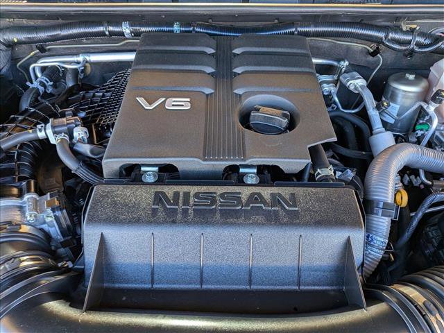 Used 2023 Nissan Frontier PRO-4X w/ Pro-4X Premium Package AWD/4WD image 22