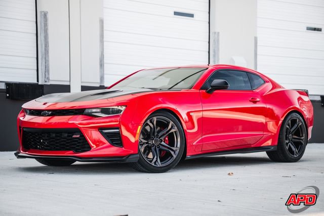 Used 2017 Chevrolet Camaro SS RWD image 41