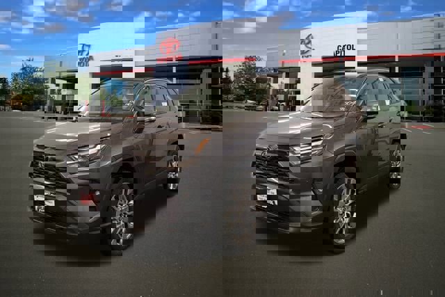New 2025 Toyota RAV4 XLE Premium image 5