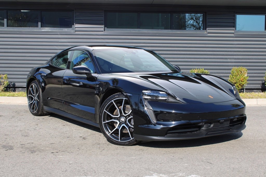Certified 2024 Porsche Taycan image 10
