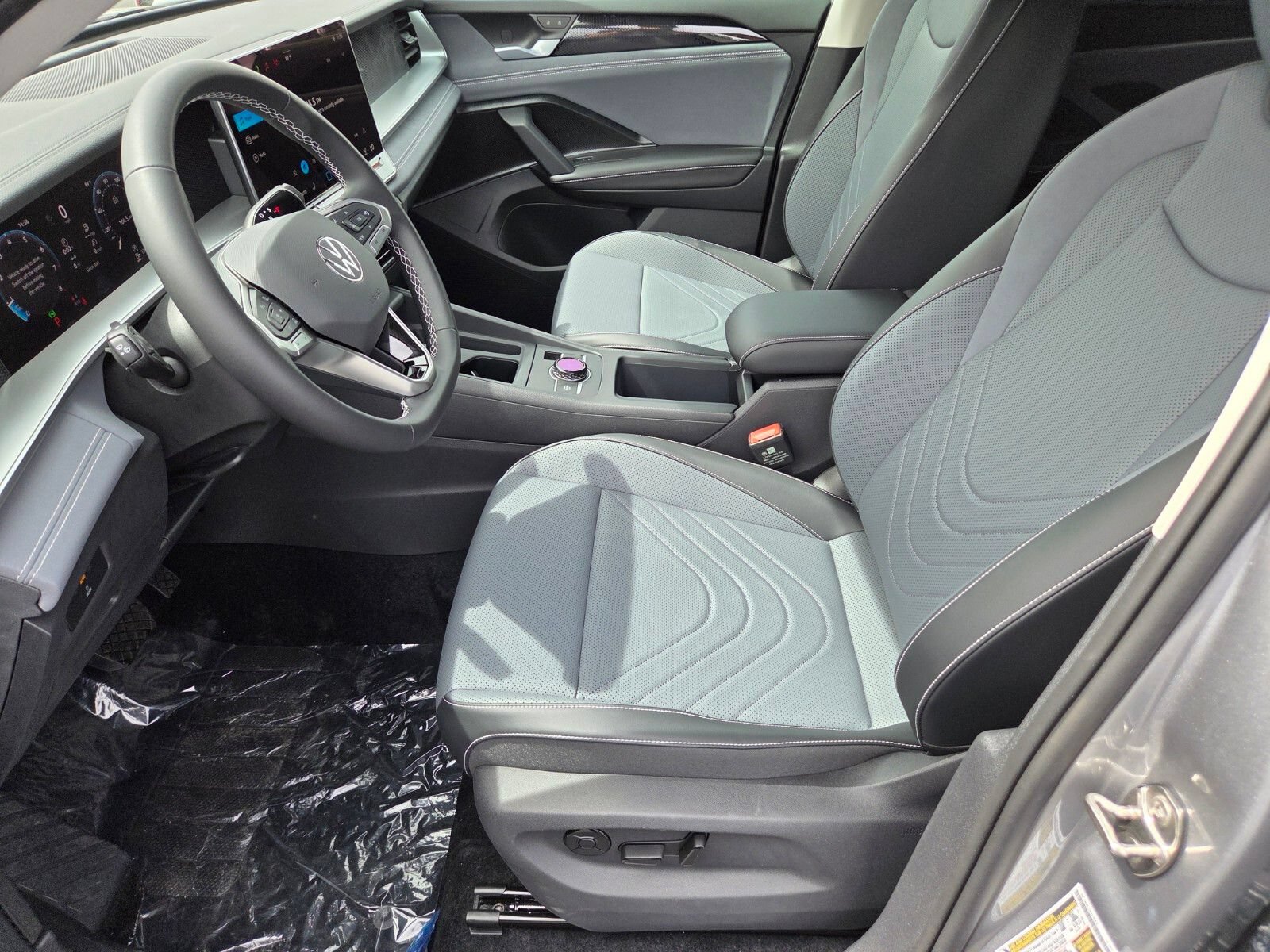 New 2026 Volkswagen Tiguan SE AWD/4WD image 6