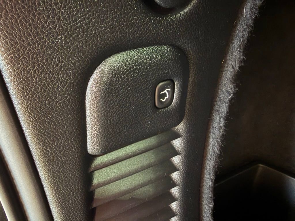 Used 2023 Dodge Durango GT image 28