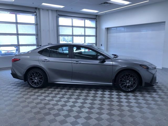 Used 2026 Toyota Camry SE image 36
