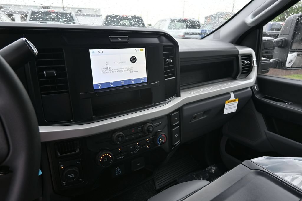 New 2026 Ford F350 XL w/ XL Chrome Package AWD/4WD image 21