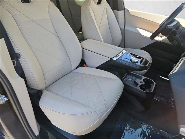 Certified 2024 BMW iX xDrive50 w/ Sport Package AWD/4WD image 22