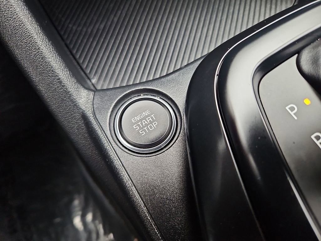 Used 2025 Kia K4 LXS image 19