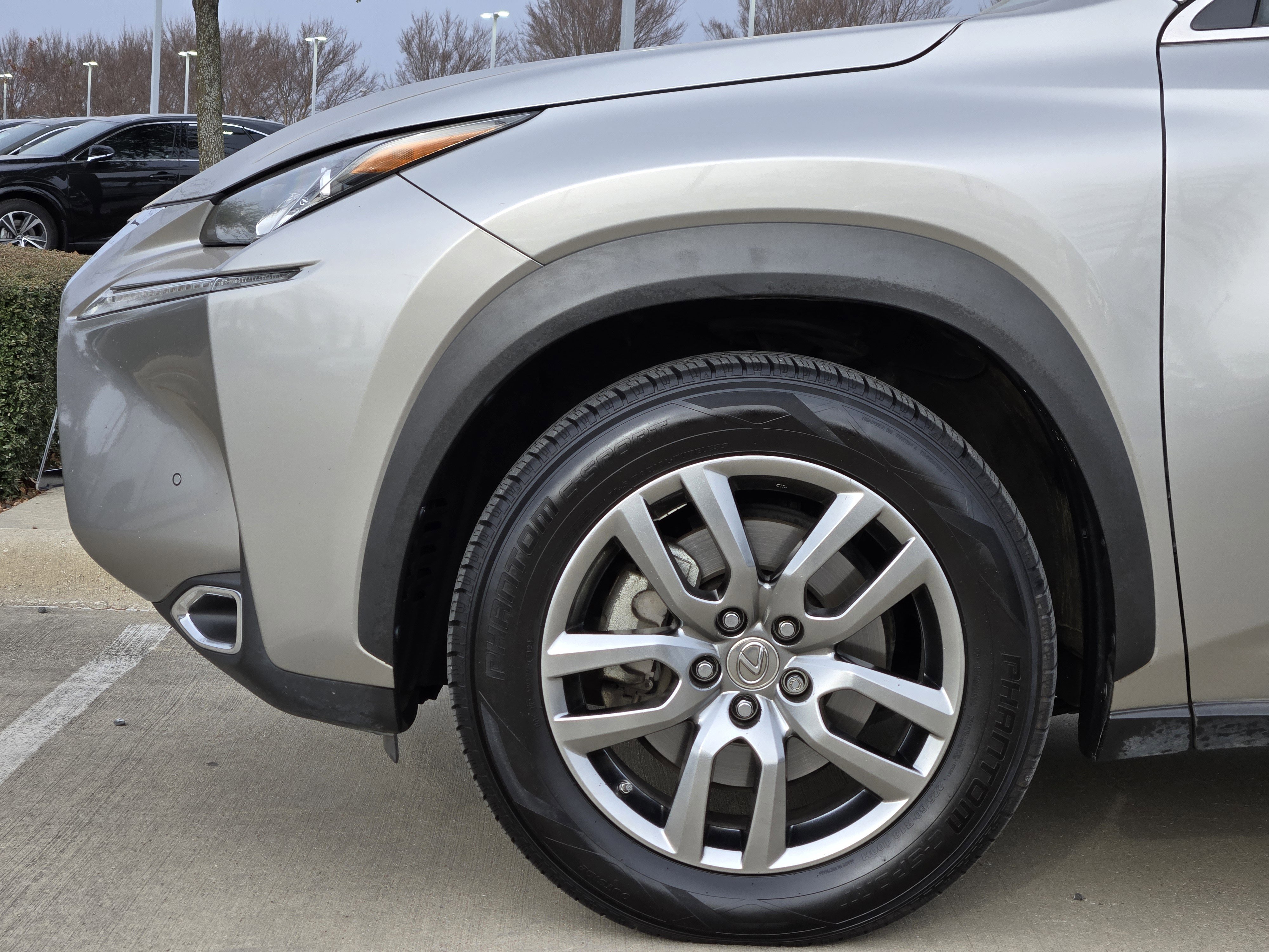 Used 2016 Lexus NX 200t FWD image 12