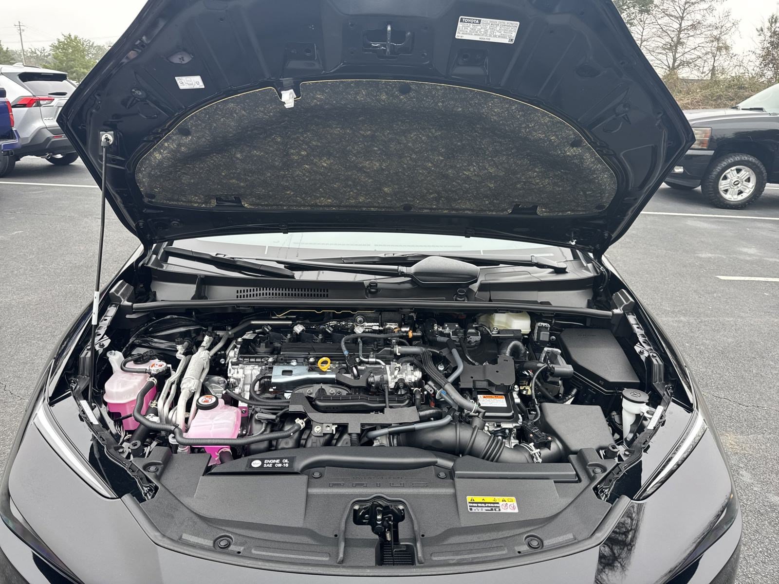 New 2024 Toyota Prius Prime FWD image 38