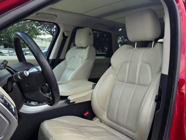 Used 2015 Land Rover Range Rover Sport HSE image 28