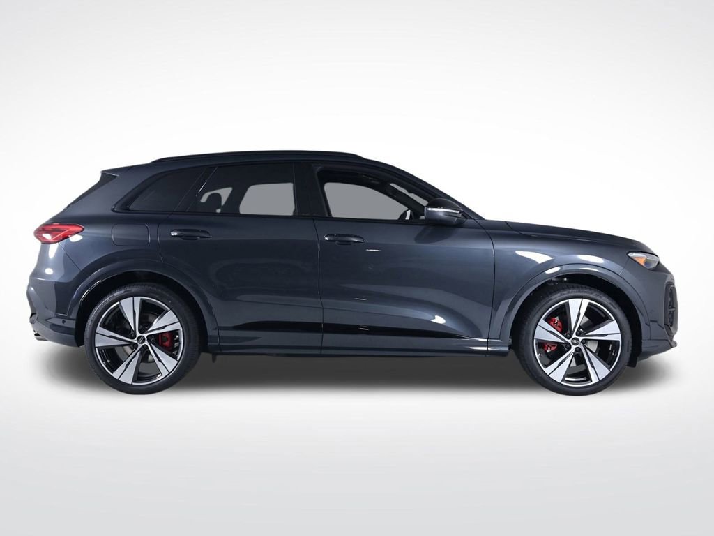 New 2025 Audi SQ5 Premium Plus image 6