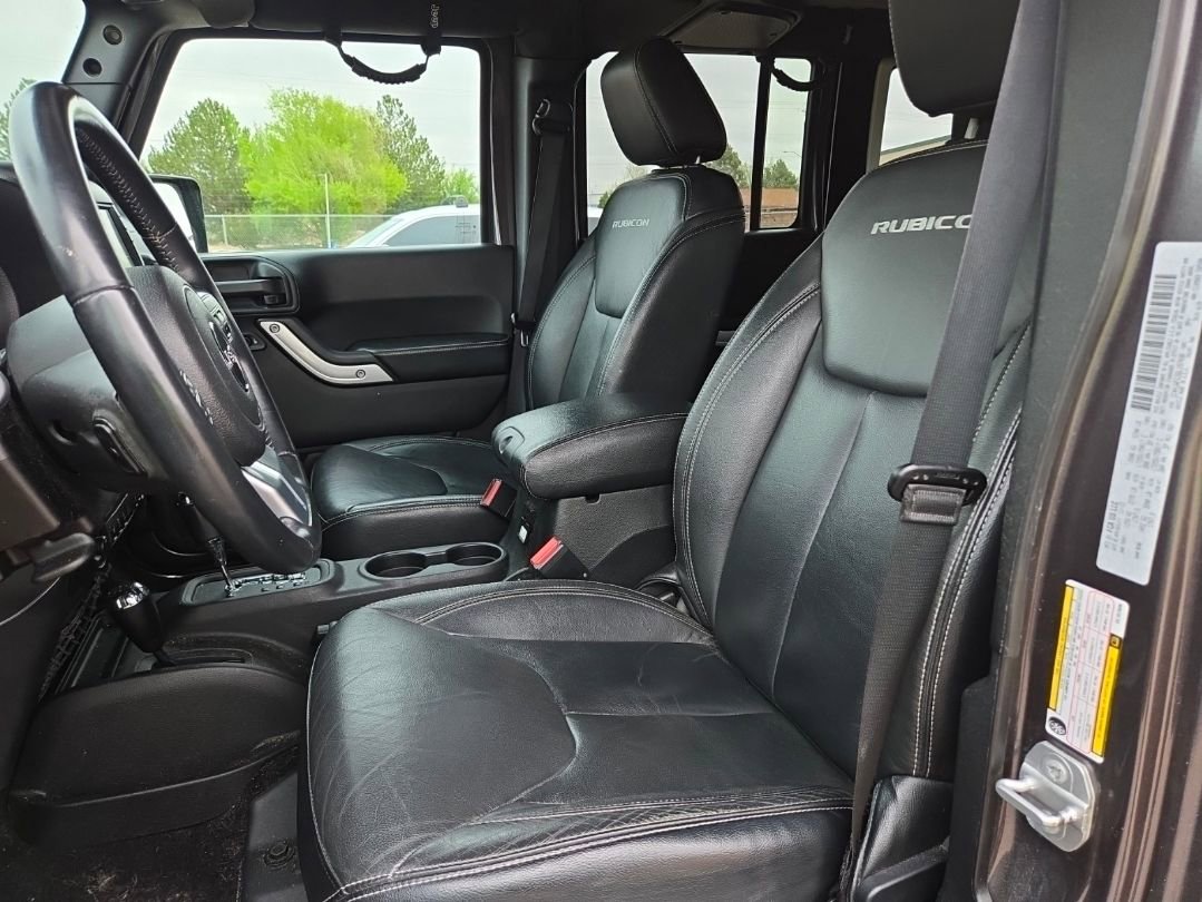 Used 2016 Jeep Wrangler Unlimited Rubicon AWD/4WD image 10