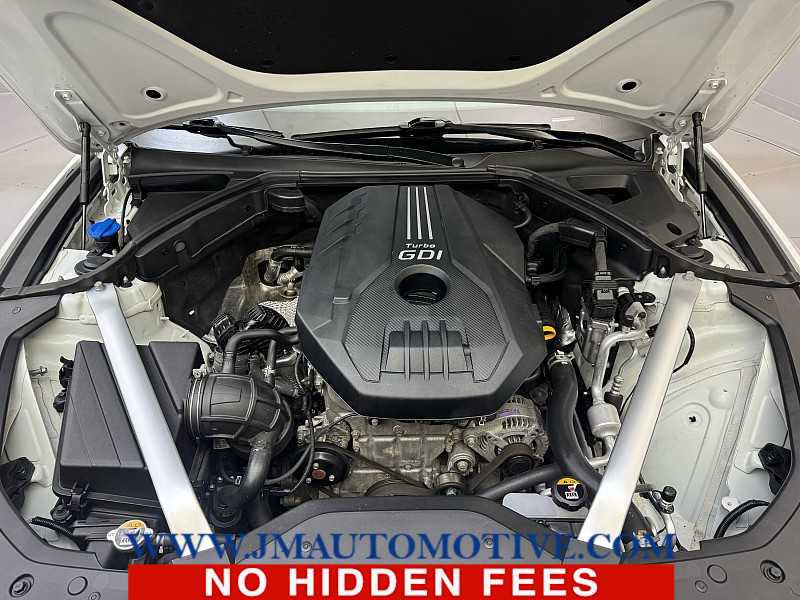 Used 2023 Genesis G70 2.0T image 10