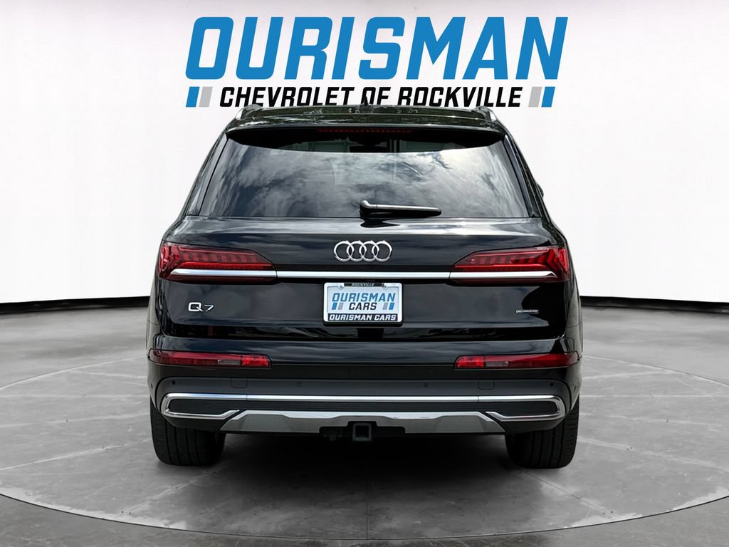 Used 2023 Audi Q7 3.0T Premium w/ Convenience Package AWD/4WD image 5