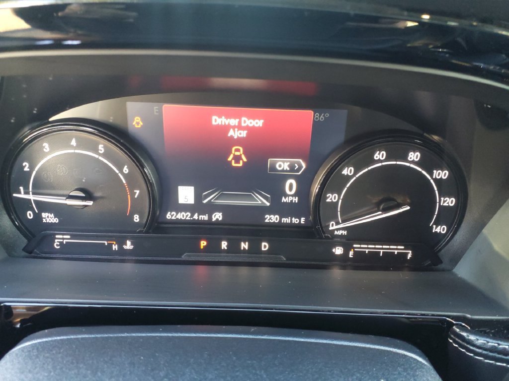 Used 2022 Lincoln Corsair AWD w/ Premium Package image 24