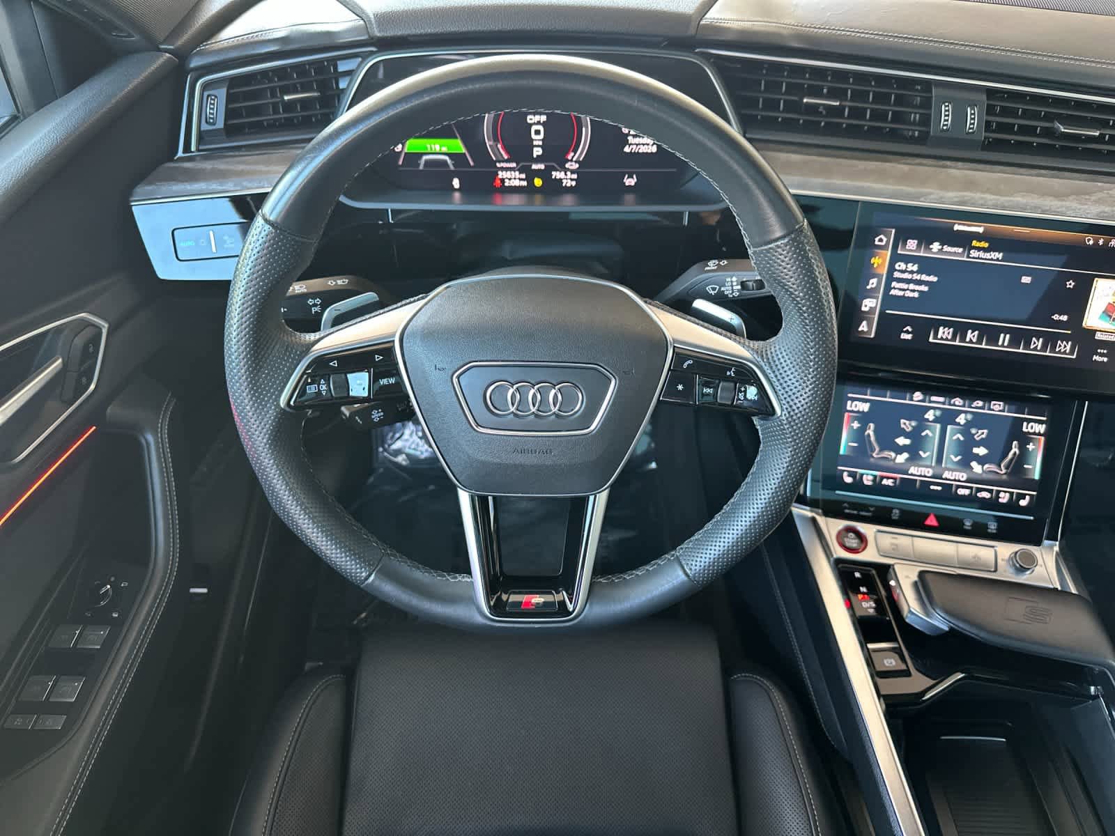 Used 2022 Audi e-tron S Premium Plus image 14