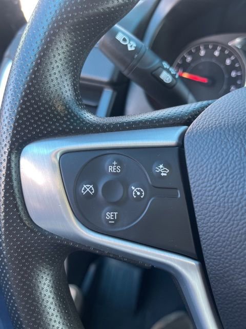 Used 2024 GMC Terrain SLE w/ Driver Convenience Package image 17