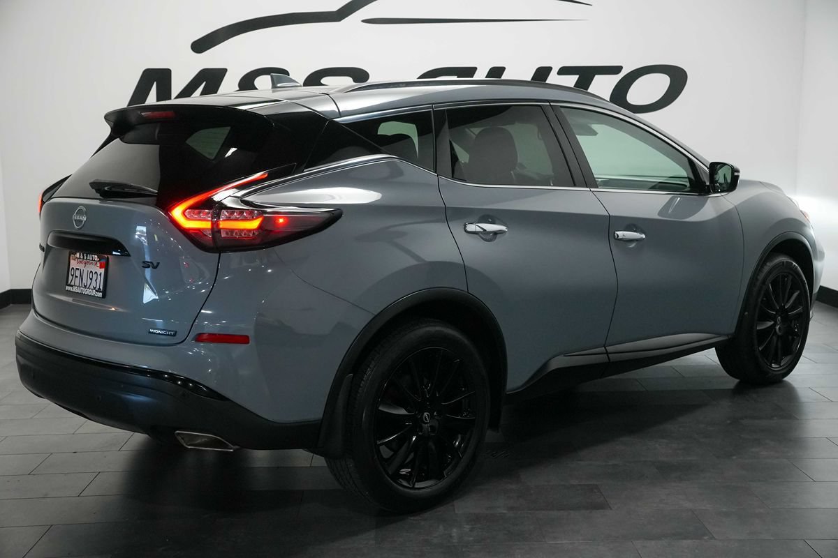 Used 2023 Nissan Murano SV w/ SV Midnight Edition Package FWD image 4