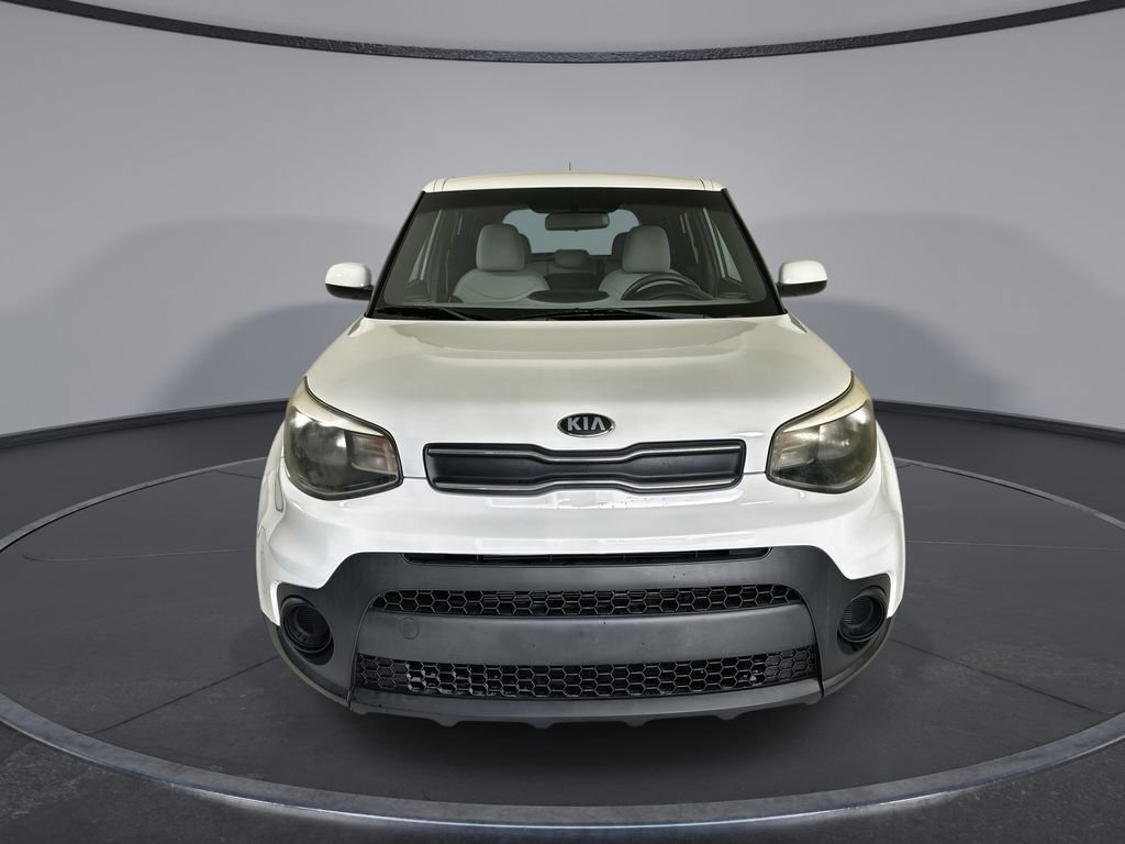 Used 2019 Kia Soul FWD image 3