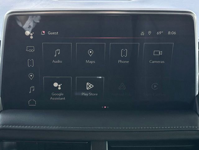 Used 2022 GMC Yukon SLE image 3