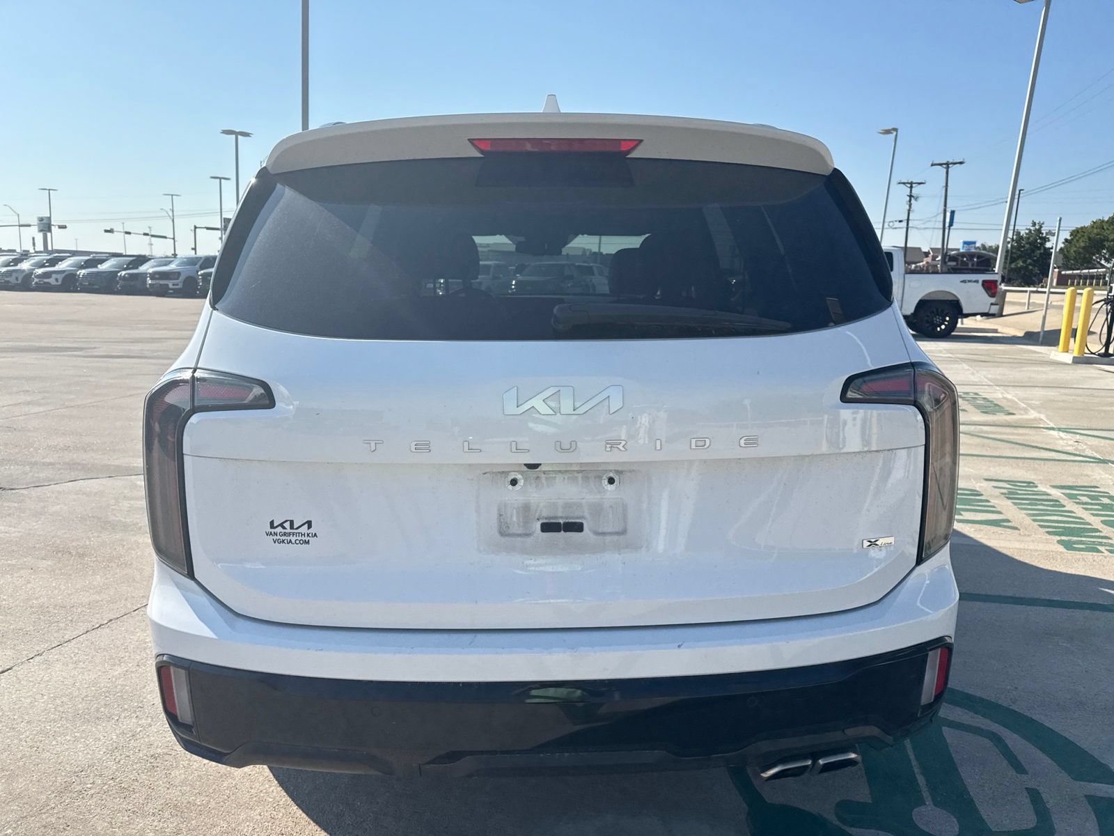 Used 2024 Kia Telluride EX X-Line AWD/4WD image 4