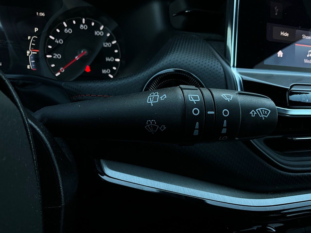 Used 2025 Jeep Compass Trailhawk image 37