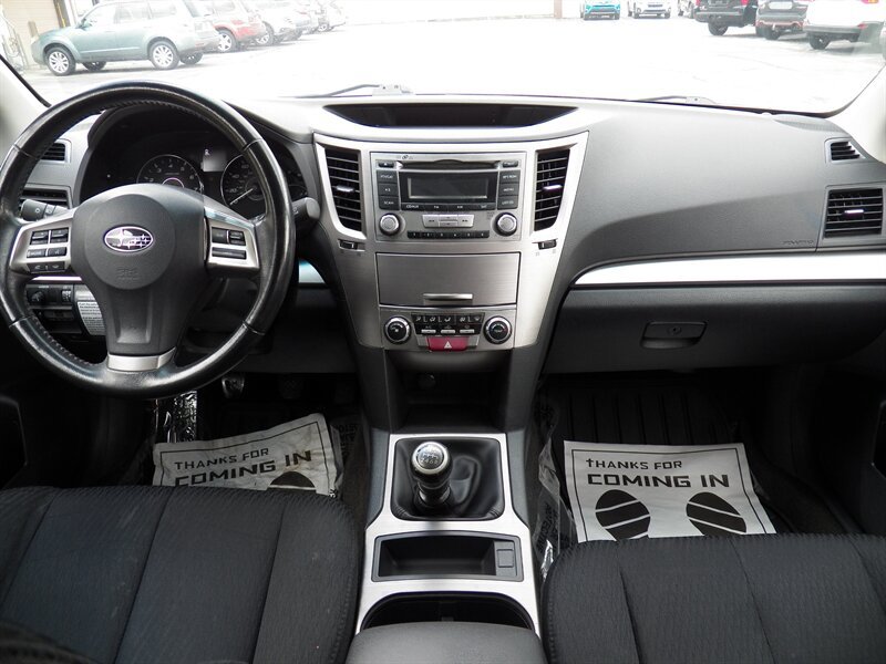 Used 2012 Subaru Outback 2.5i Premium AWD/4WD image 13