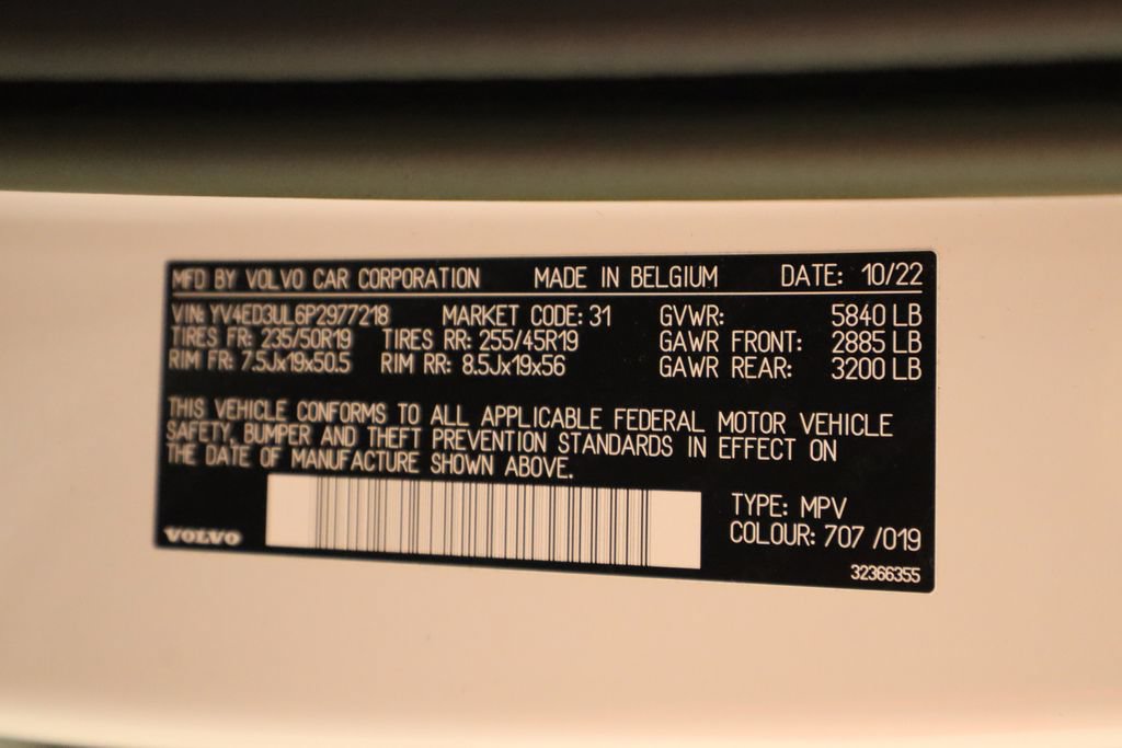 Used 2023 Volvo XC40 Recharge Plus AWD/4WD image 36