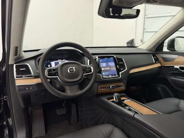 Certified 2024 Volvo XC90 T8 Plus image 23