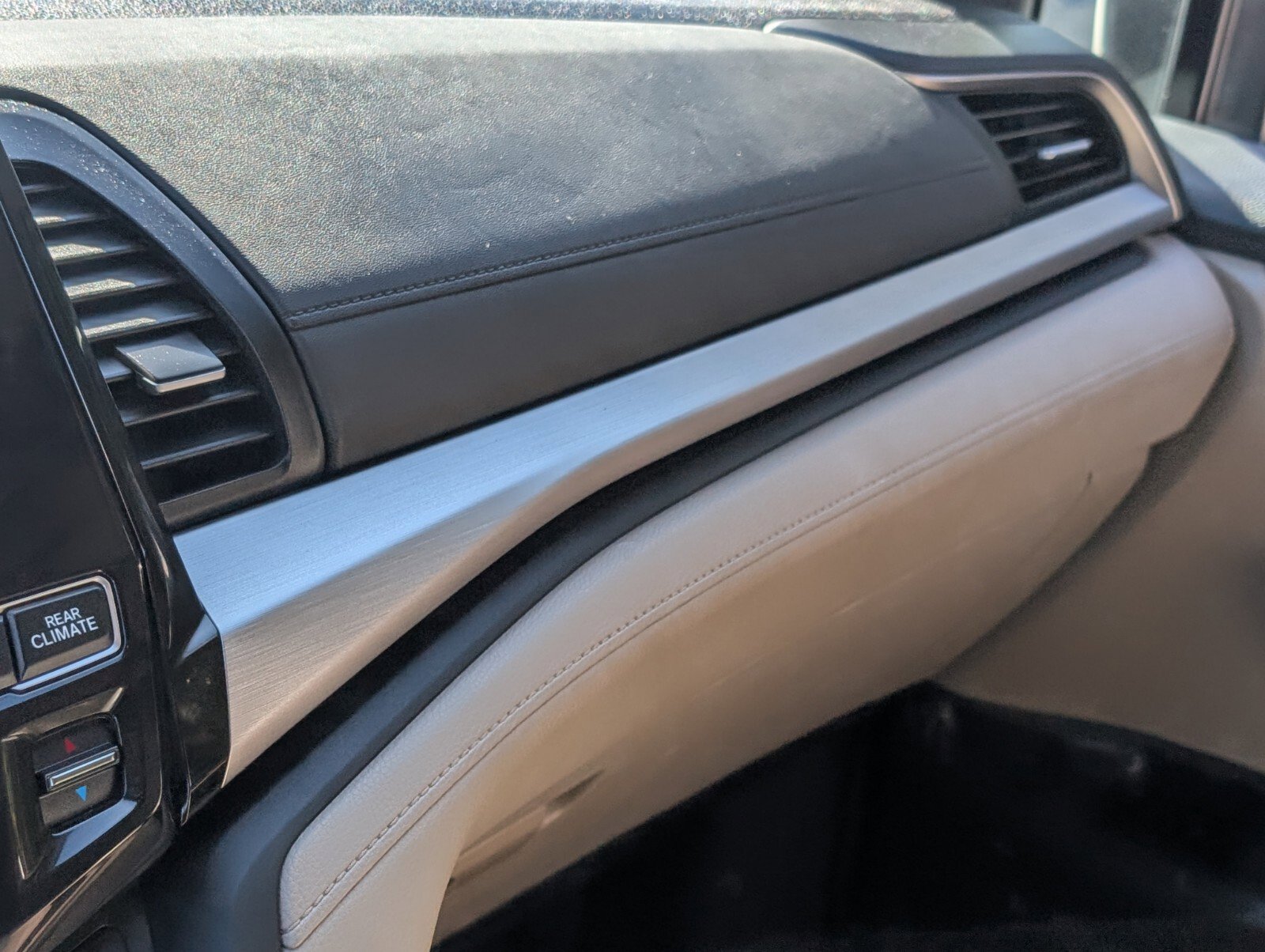 Used 2022 Honda Odyssey EX-L image 27