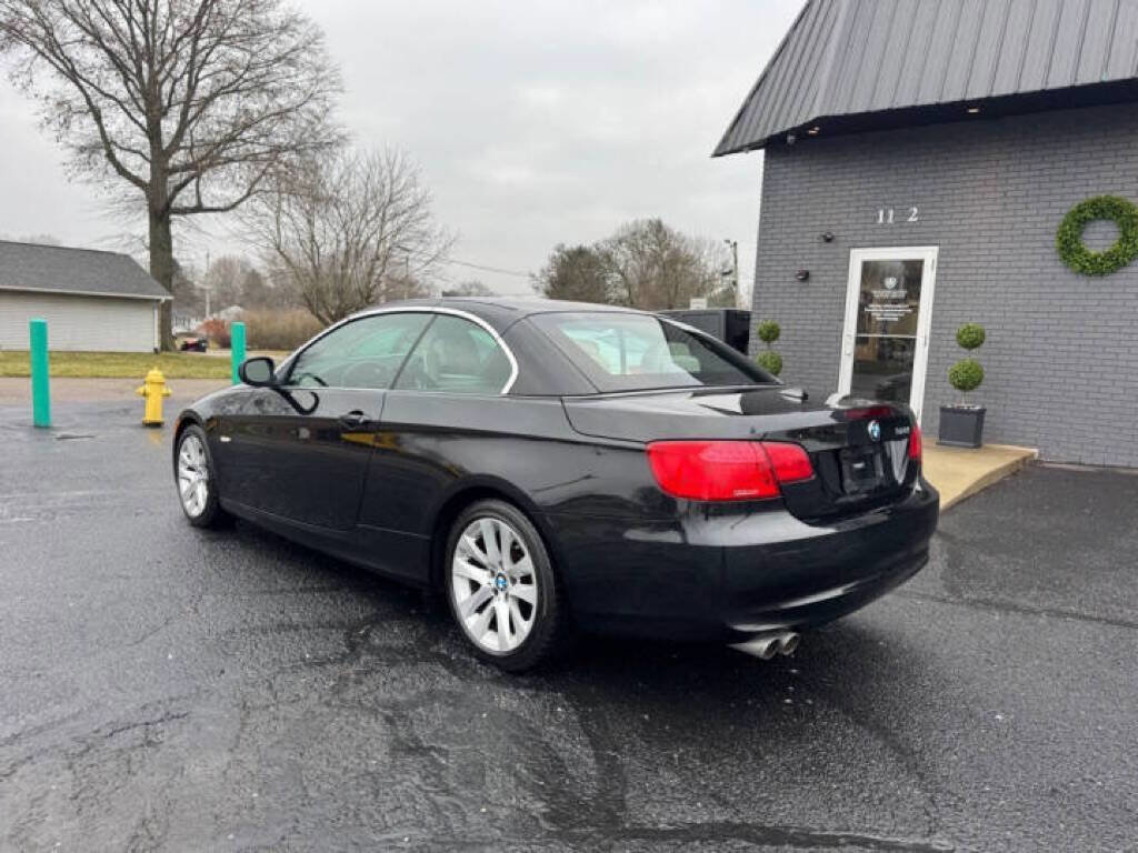 Used 2012 BMW 328i Convertible image 7