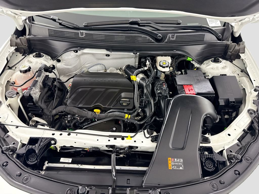 Used 2025 Buick Envista Preferred w/ Convenience II Package FWD image 29