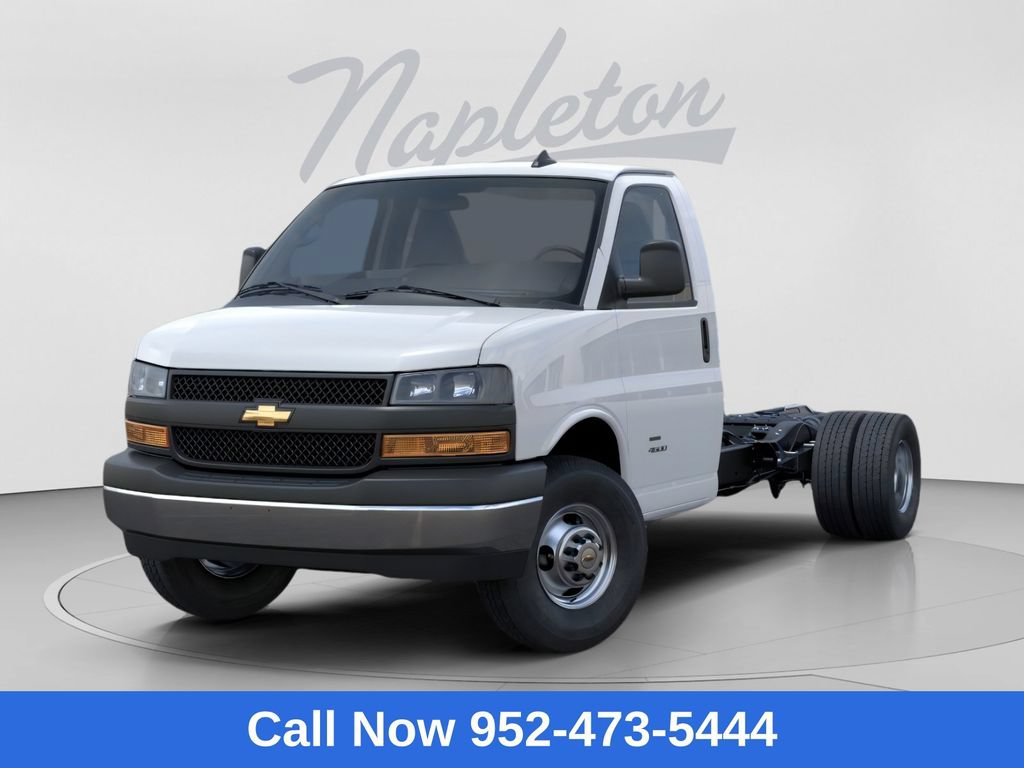 New 2026 Chevrolet Express 3500 w/ Power Convenience Package