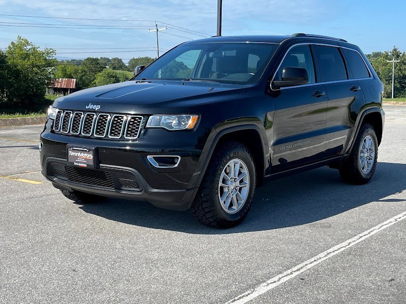 Used 2020 Jeep Grand Cherokee Laredo image 22