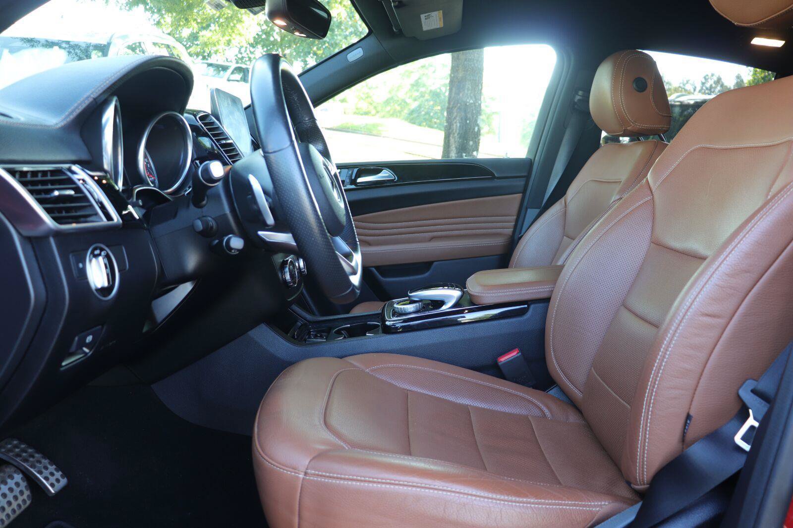 Used 2016 Mercedes-Benz GLE 450 4MATIC Coupe image 10