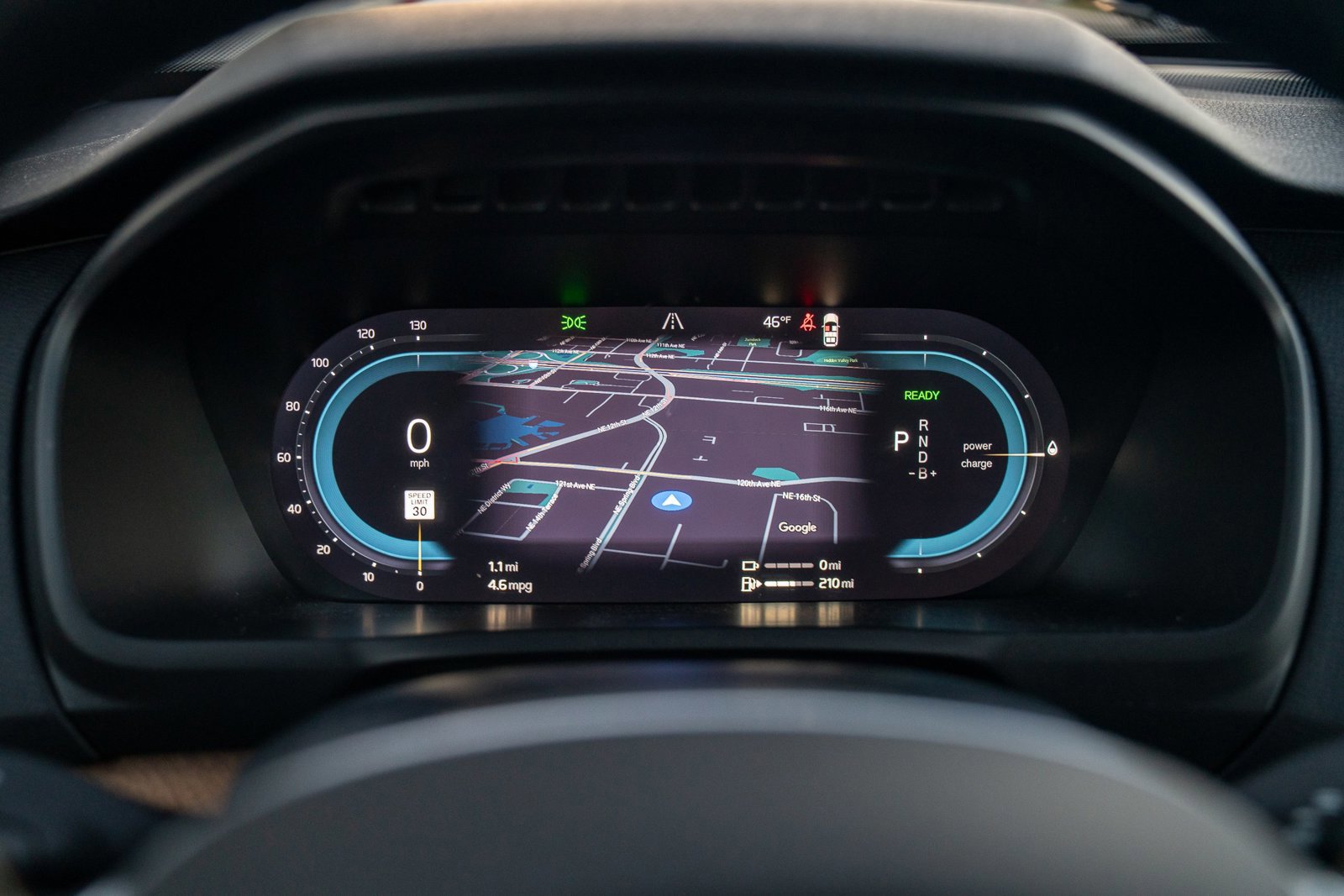 Used 2024 Volvo XC90 T8 Plus w/ Protection Package Premier image 14