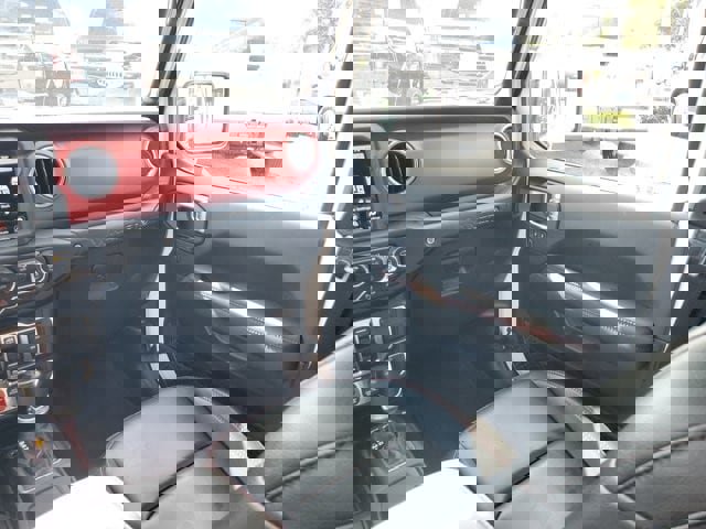 Used 2021 Jeep Wrangler Unlimited Rubicon image 14